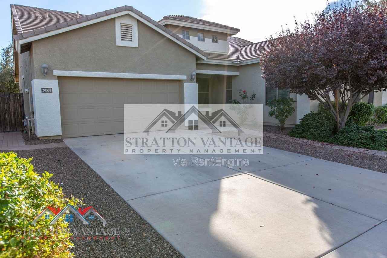 20309 E Avenida Del Valle - Photo 4 of 50