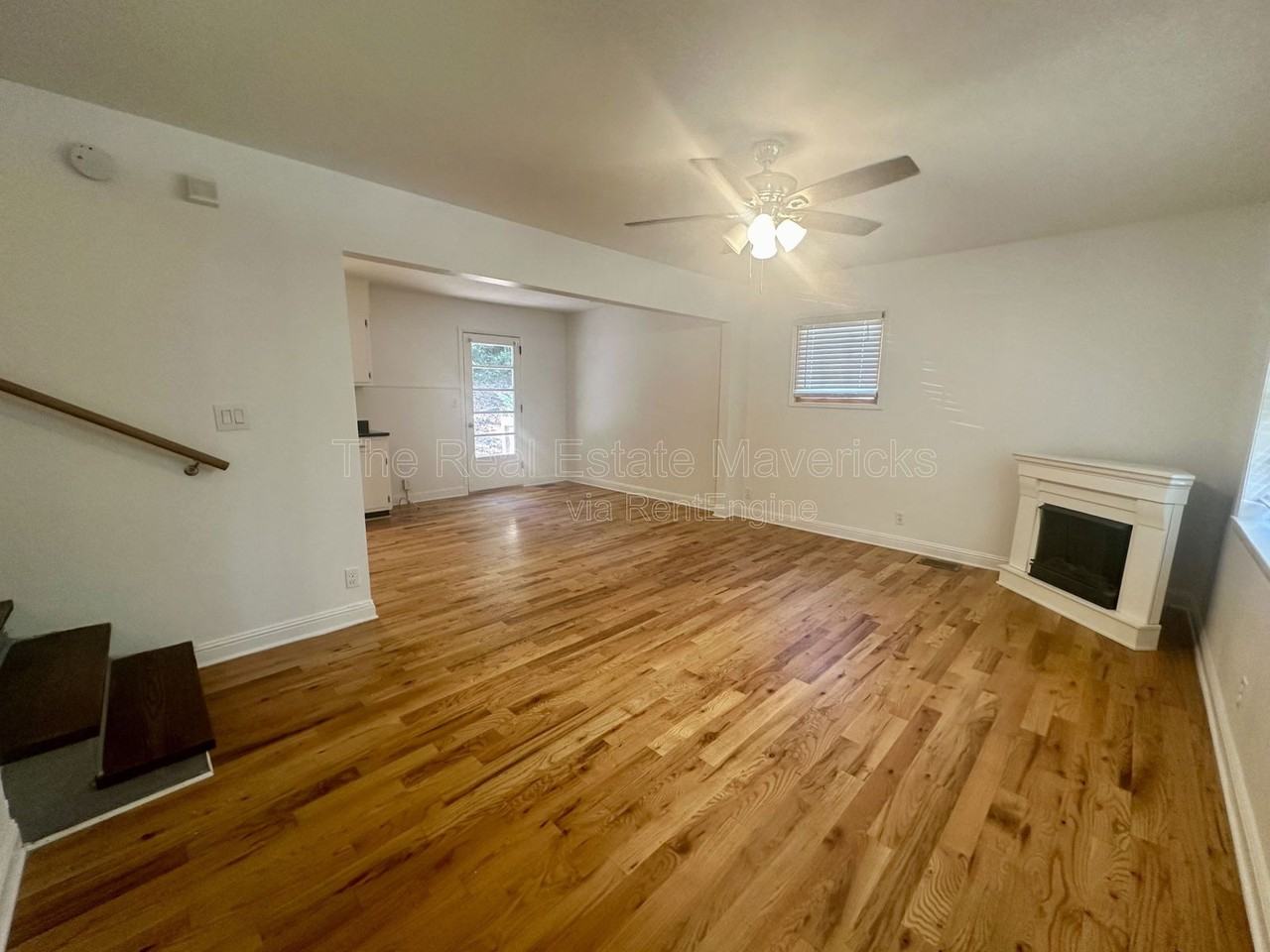 1763 White Oak Rd - Photo 3 of 17