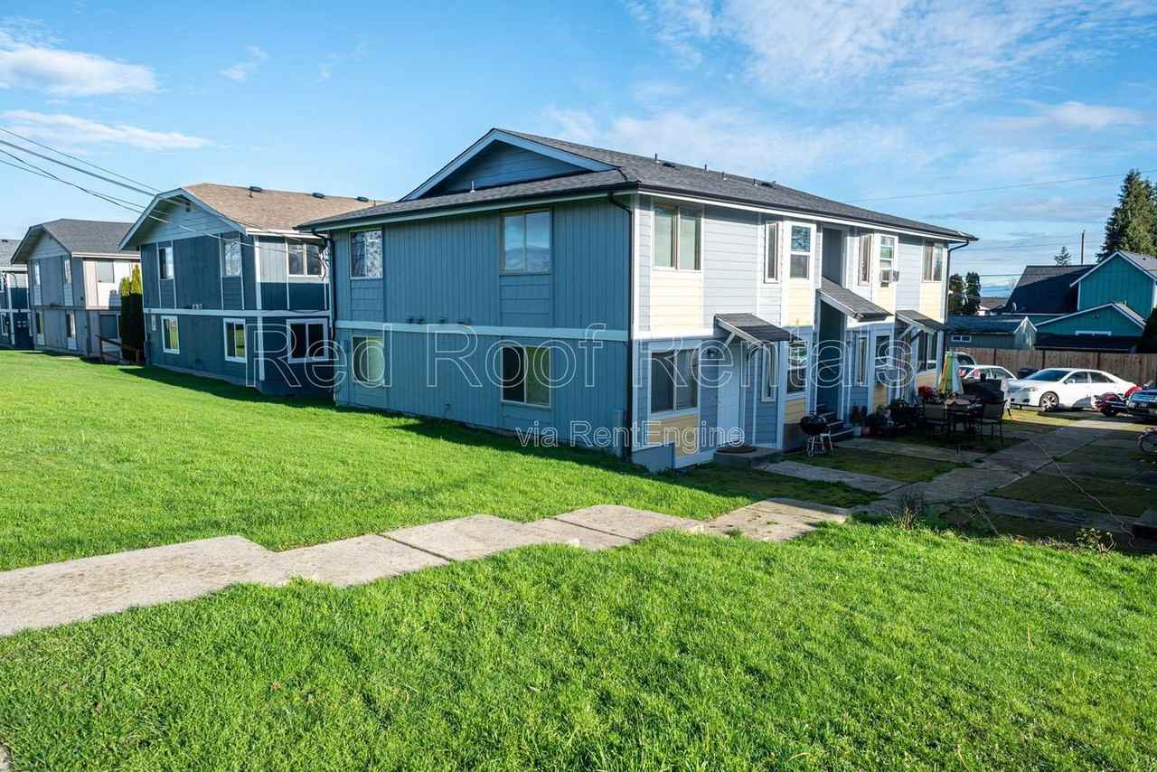 3321 S Asotin St #B - Photo 2 of 21