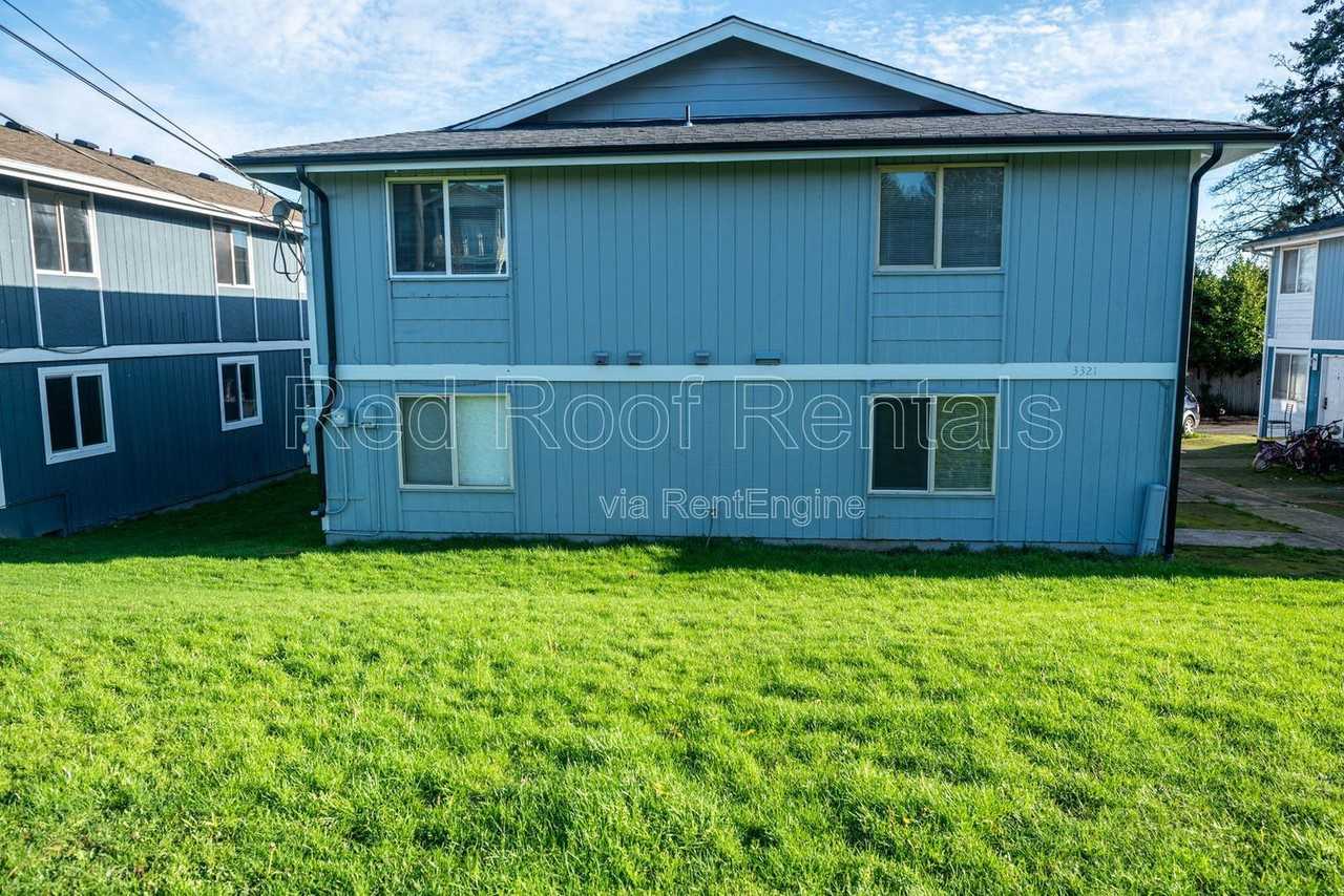 3321 S Asotin St #B - Photo 3 of 21