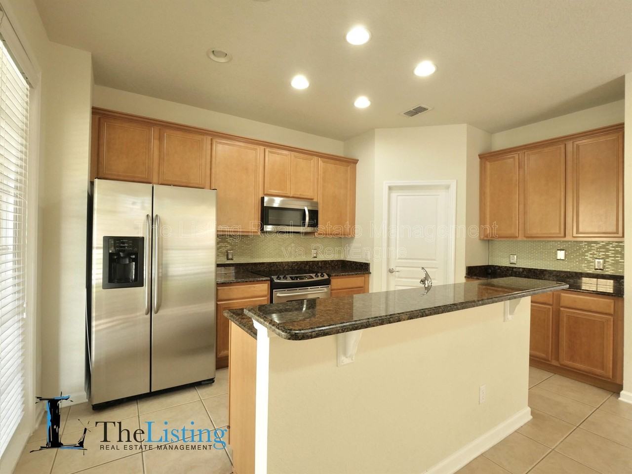 12958 Vennetta Way - Photo 7 of 27