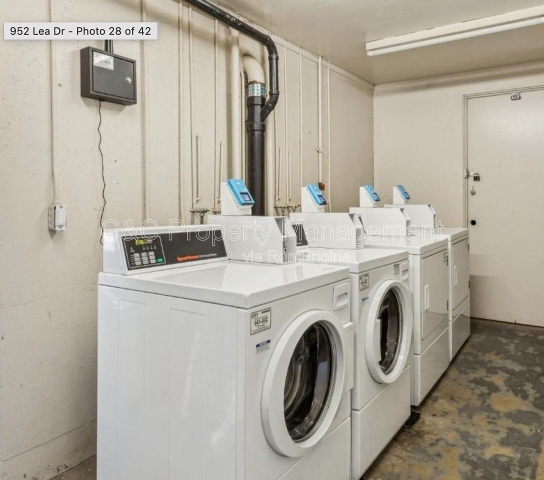 938 Lea Dr - Photo 7 of 14