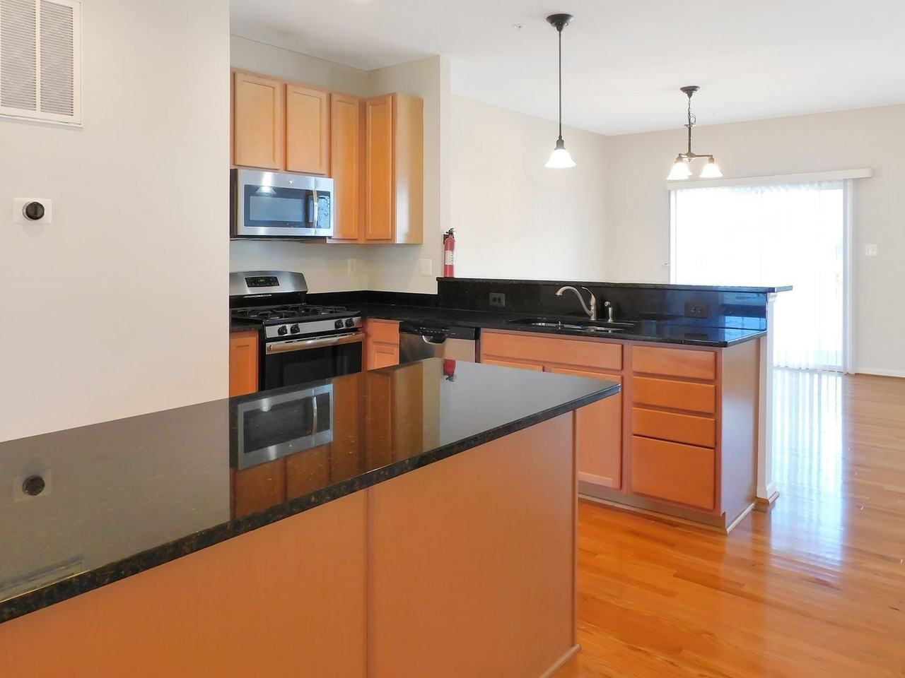 23363 Marview Ct - Photo 3 of 36