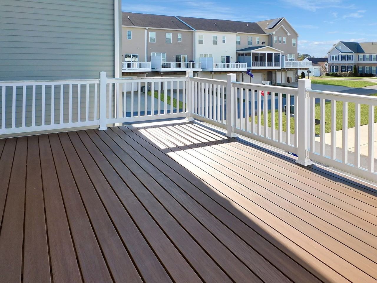 23363 Marview Ct - Photo 7 of 36