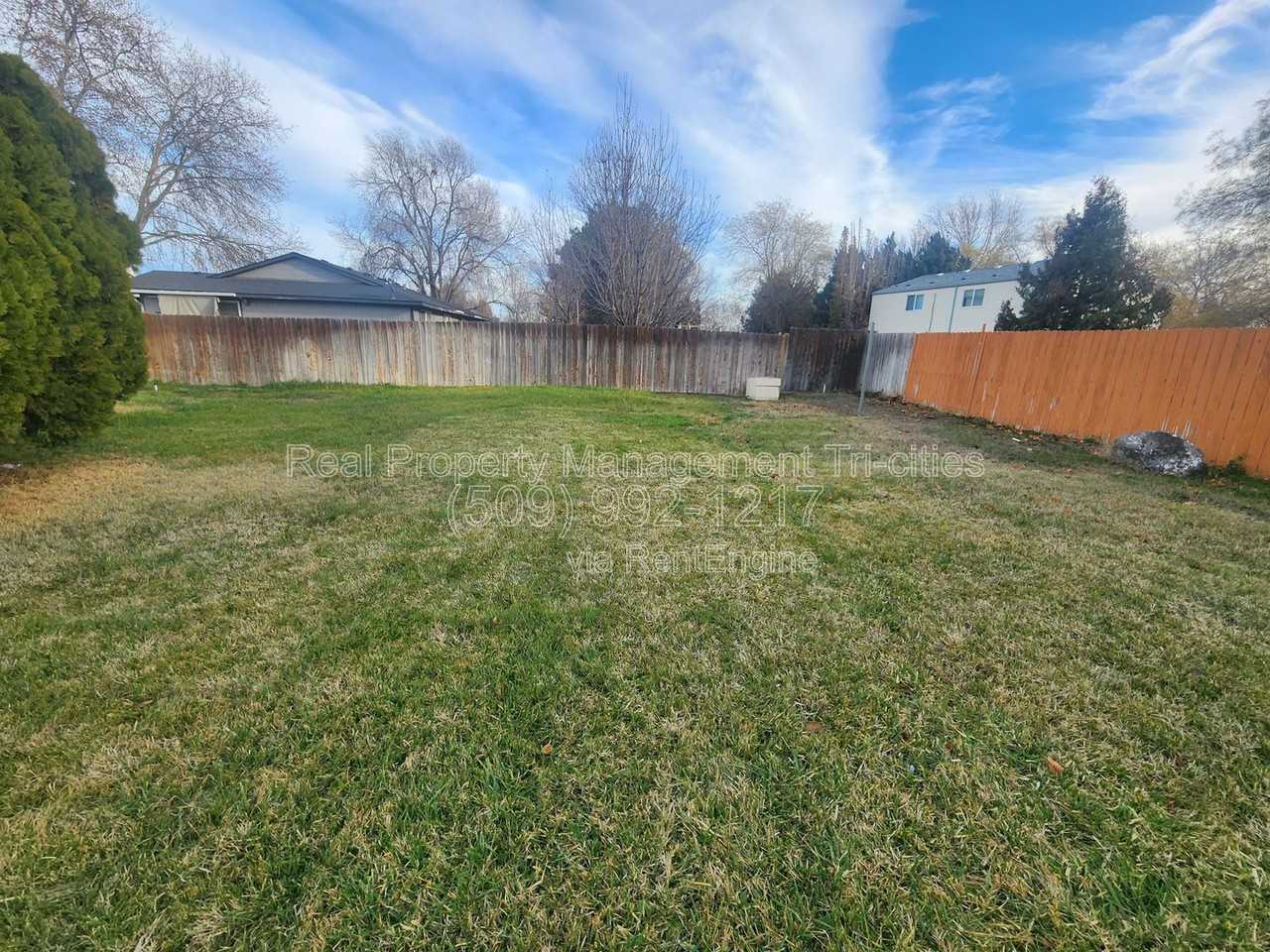 2213 W 12th Ave #B - Photo 3 of 11