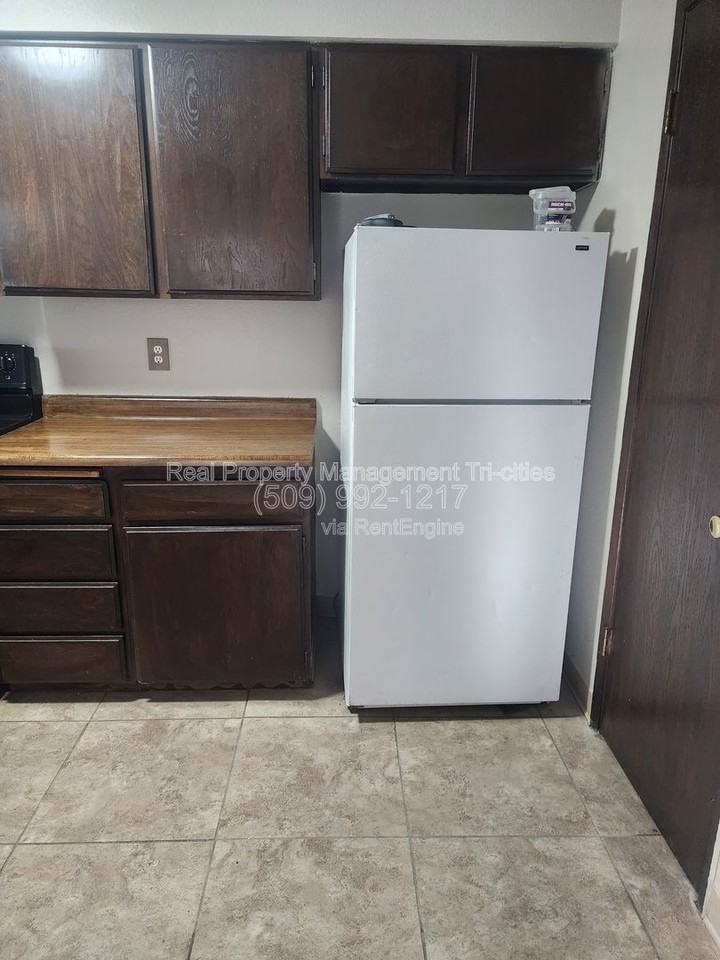 2213 W 12th Ave #B - Photo 5 of 11