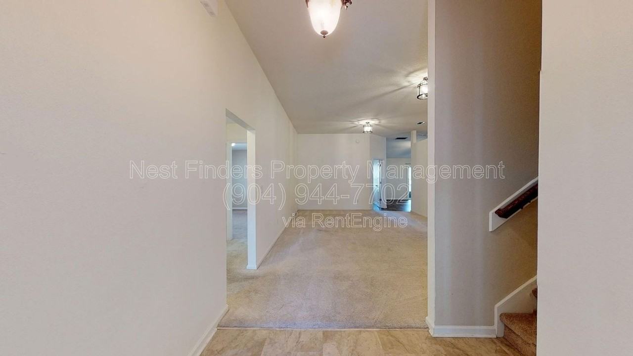 517 S Aberdeenshire Dr #S - Photo 3 of 40