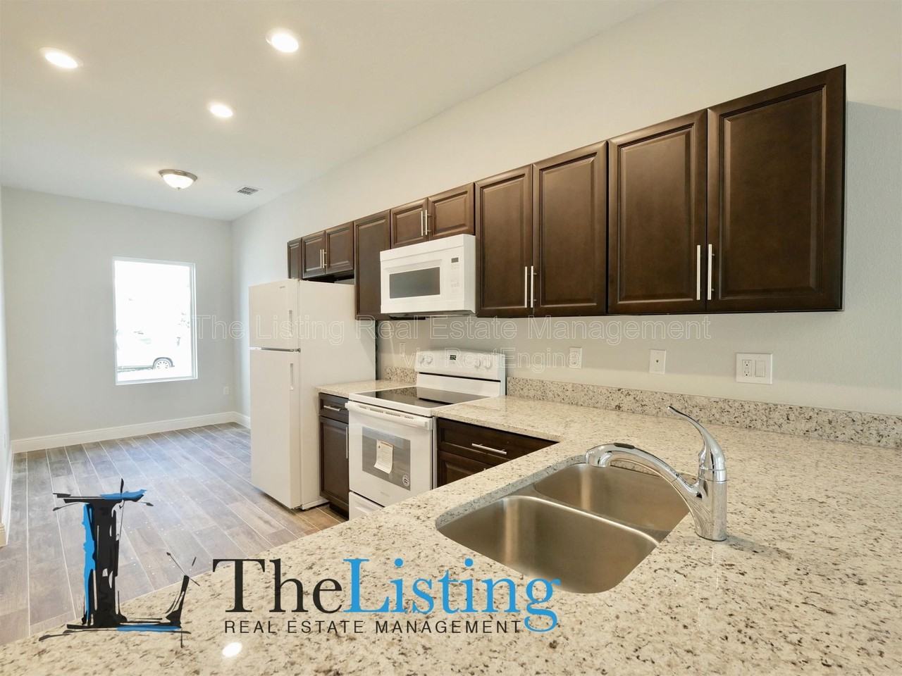 406 Albatross Ct #B - Photo 6 of 19