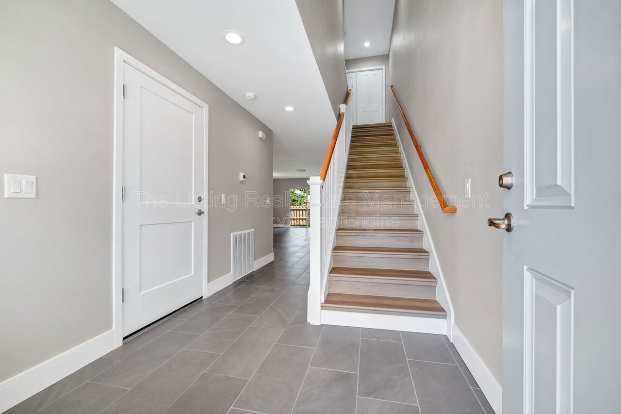 37 Se 15th Ter - Photo 6 of 41