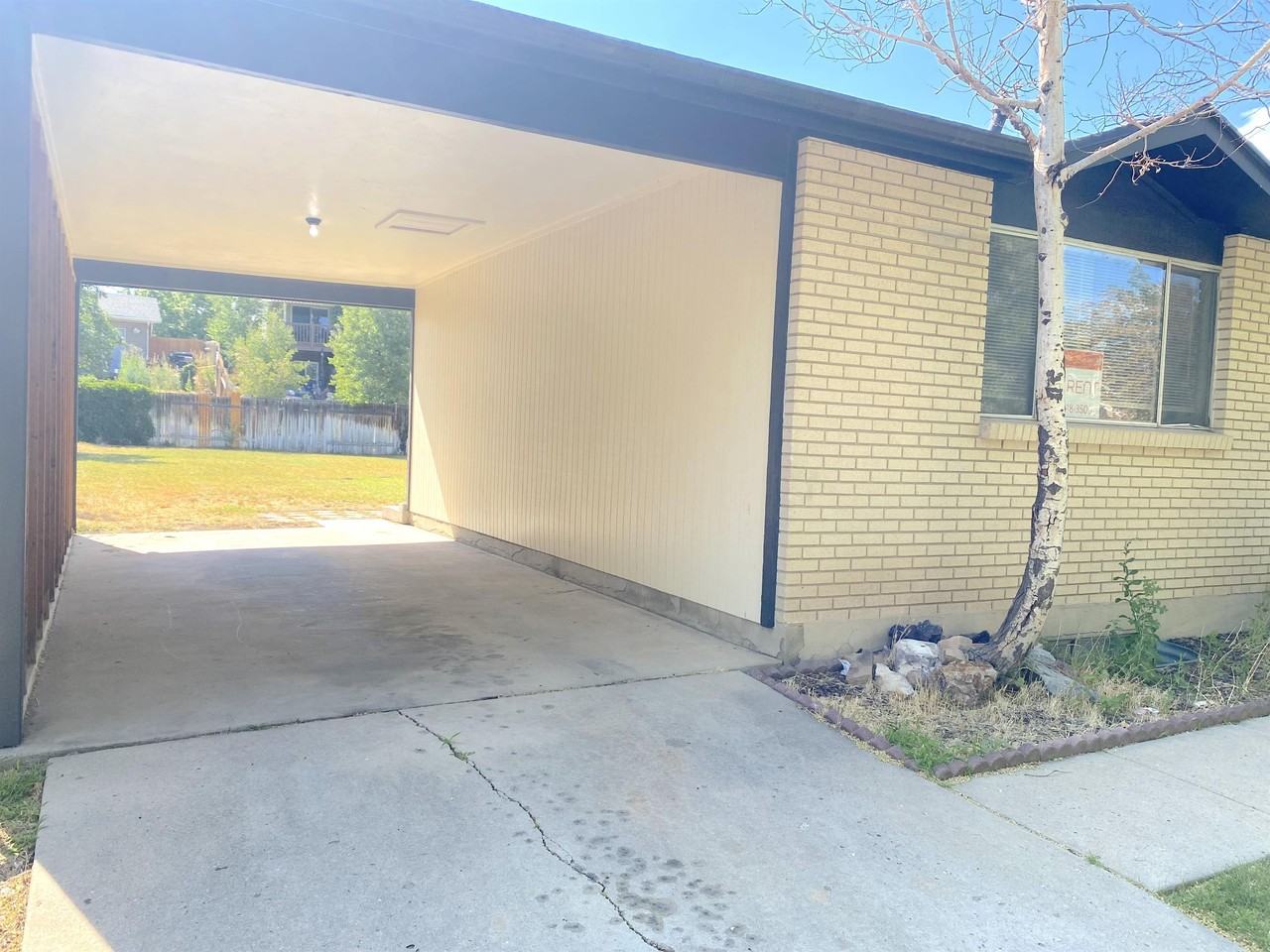 5542 Southwest - Photo 3 of 35