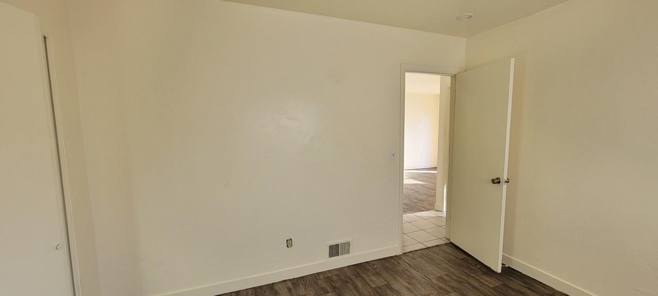 1754 Southwest - Photo 2 of 29