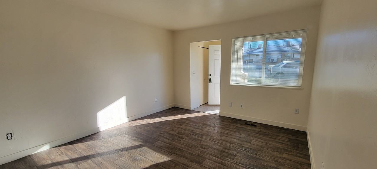 1754 Southwest - Photo 3 of 29