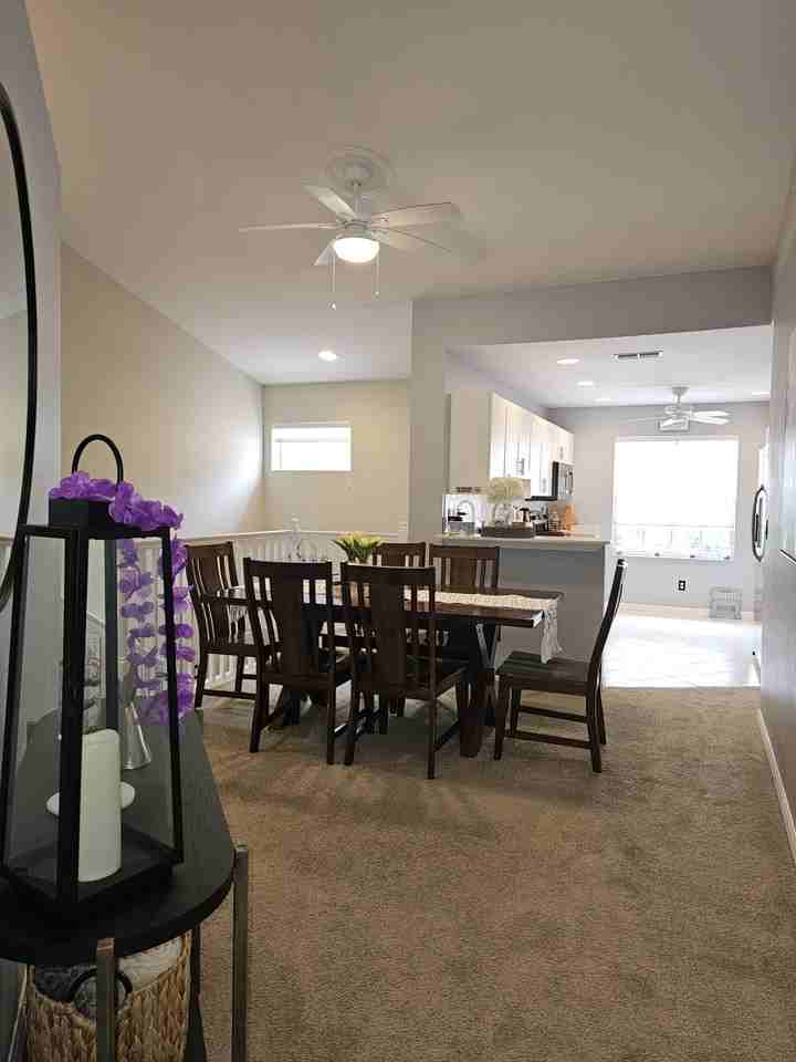 500 Windsor Sq #201 - Photo 3 of 47