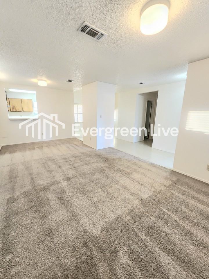 1303 San Felipe Ct - Photo 4 of 22