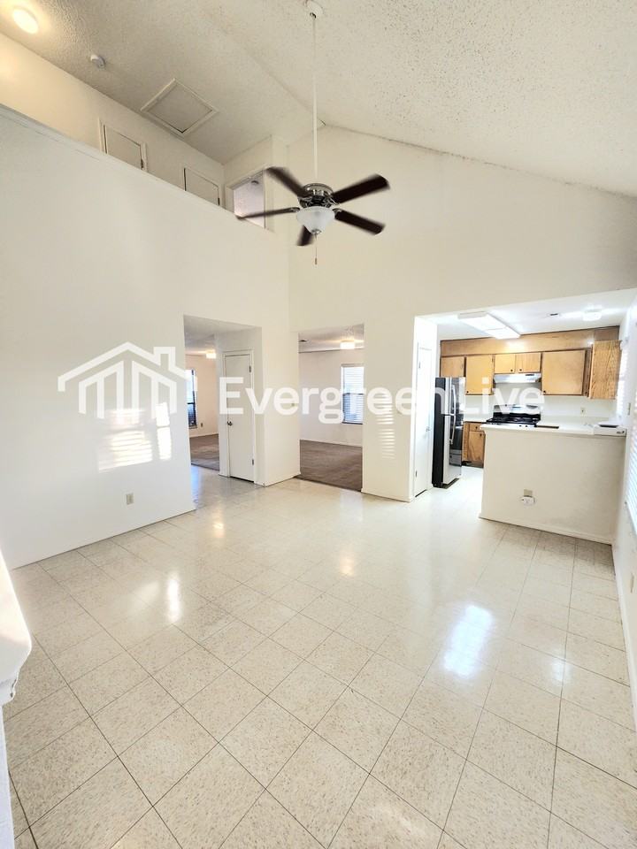 1303 San Felipe Ct - Photo 7 of 22