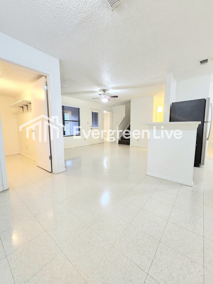 2148 Santa Ana Ct - Photo 7 of 21