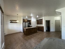 858 Sw - Photo 1 of 1