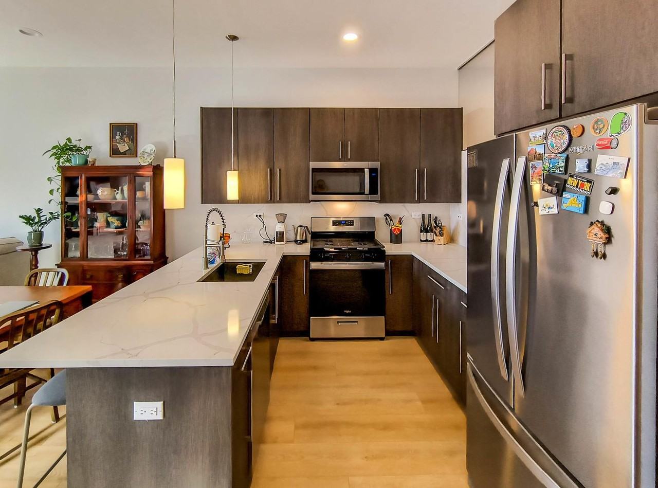 2924 W Medill Ave #206 - Photo 2 of 16