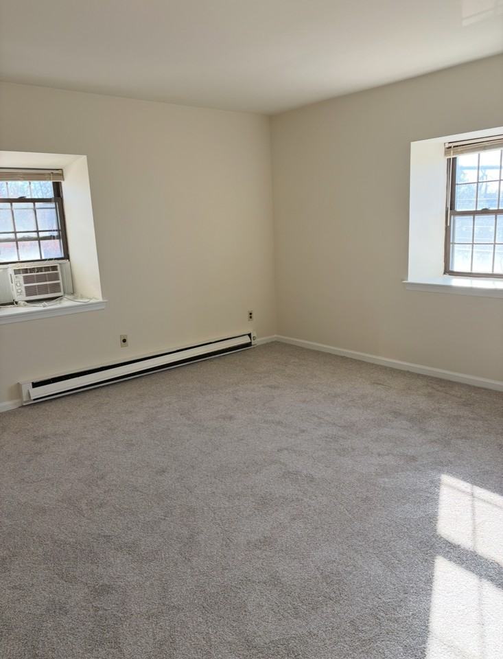 1717 W Chester Pike #4 - Photo 5 of 9