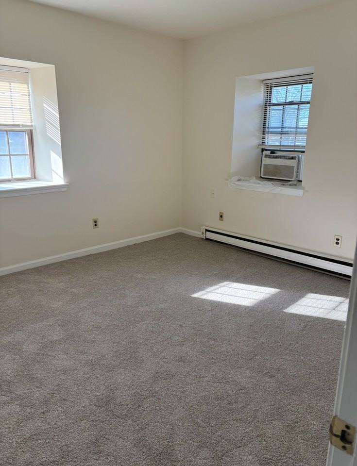 1717 W Chester Pike #4 - Photo 4 of 9