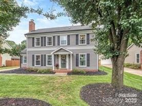 8715 Parkchester Dr - Photo 1 of 1