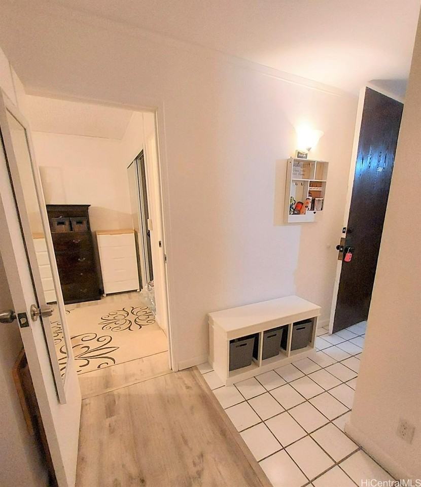 1687 Pensacola St #405 - Photo 5 of 10