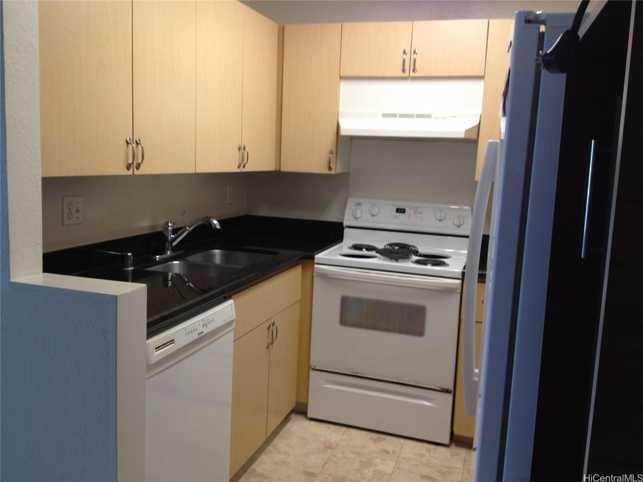 240 Mananai Pl #1G - Photo 5 of 20