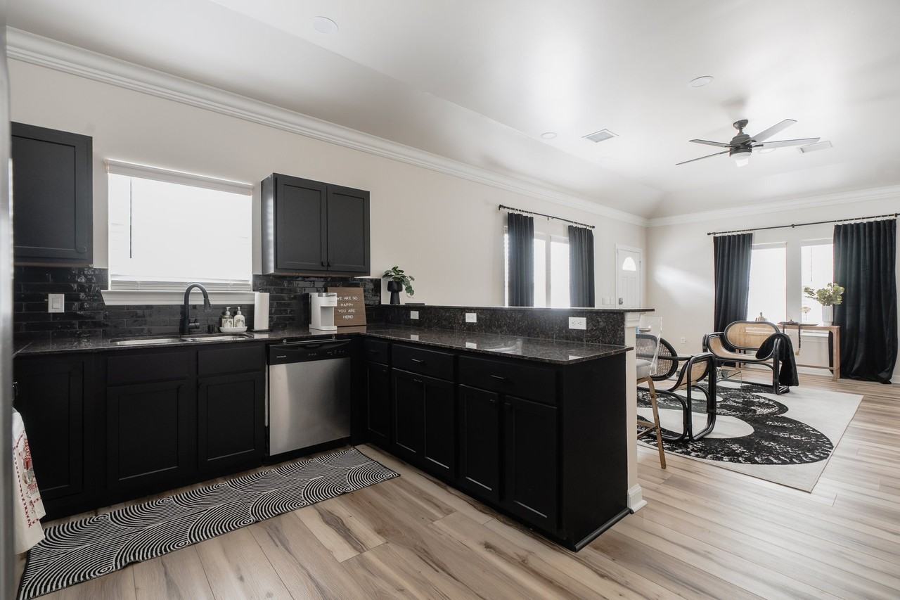 1418 George Ave #1 - Photo 5 of 50