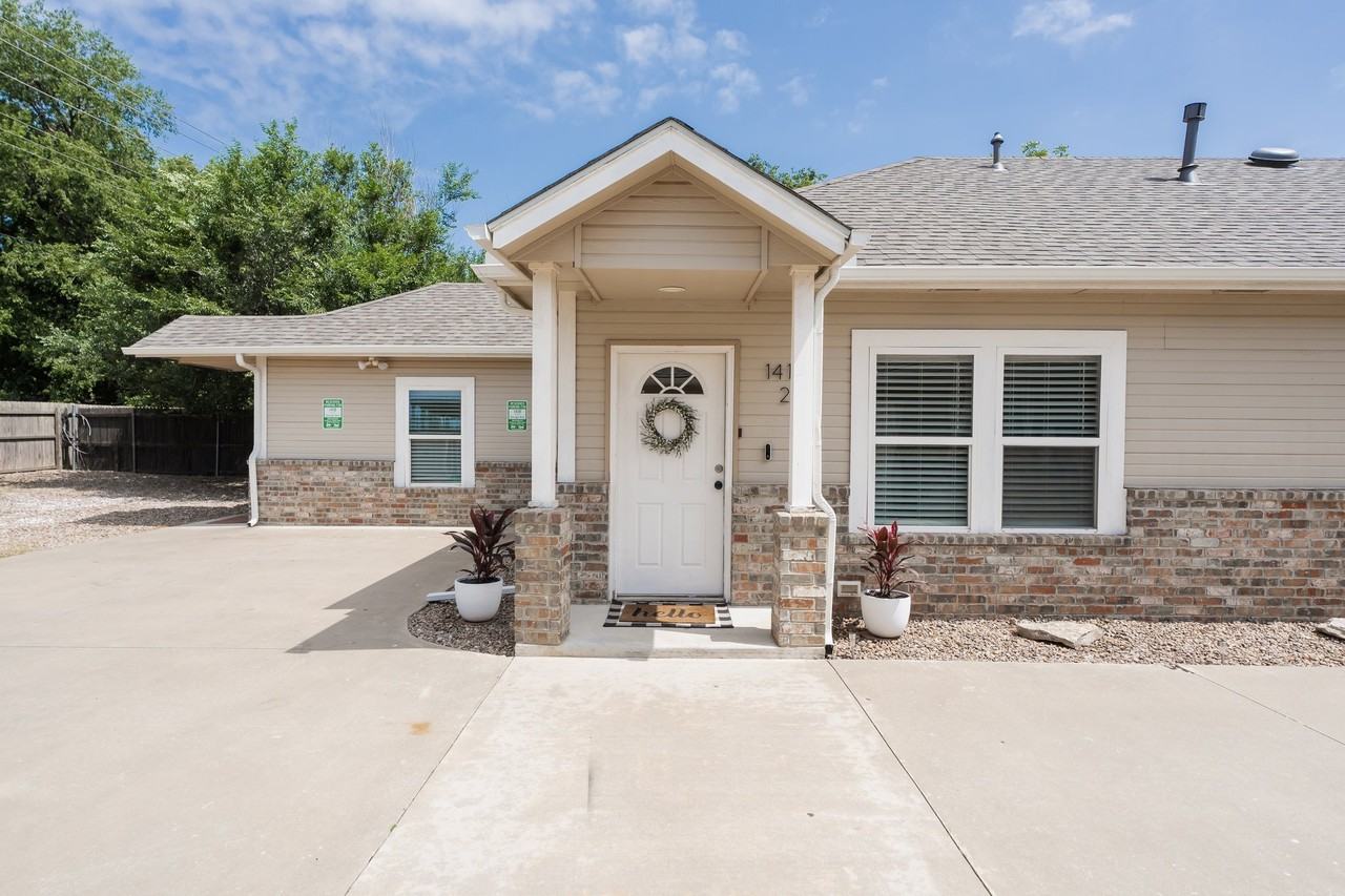 1418 George Ave #1 - Photo 4 of 50