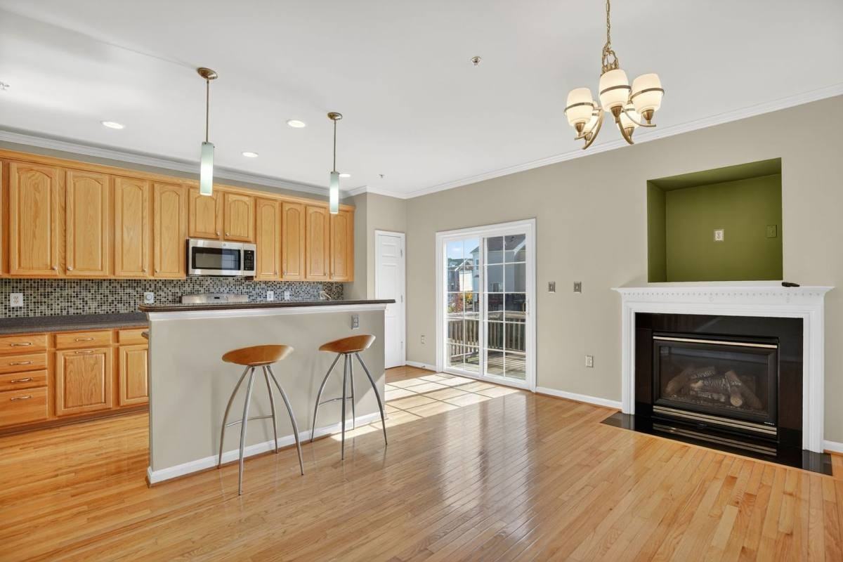 11505 Scotch Hills Pl - Photo 3 of 10