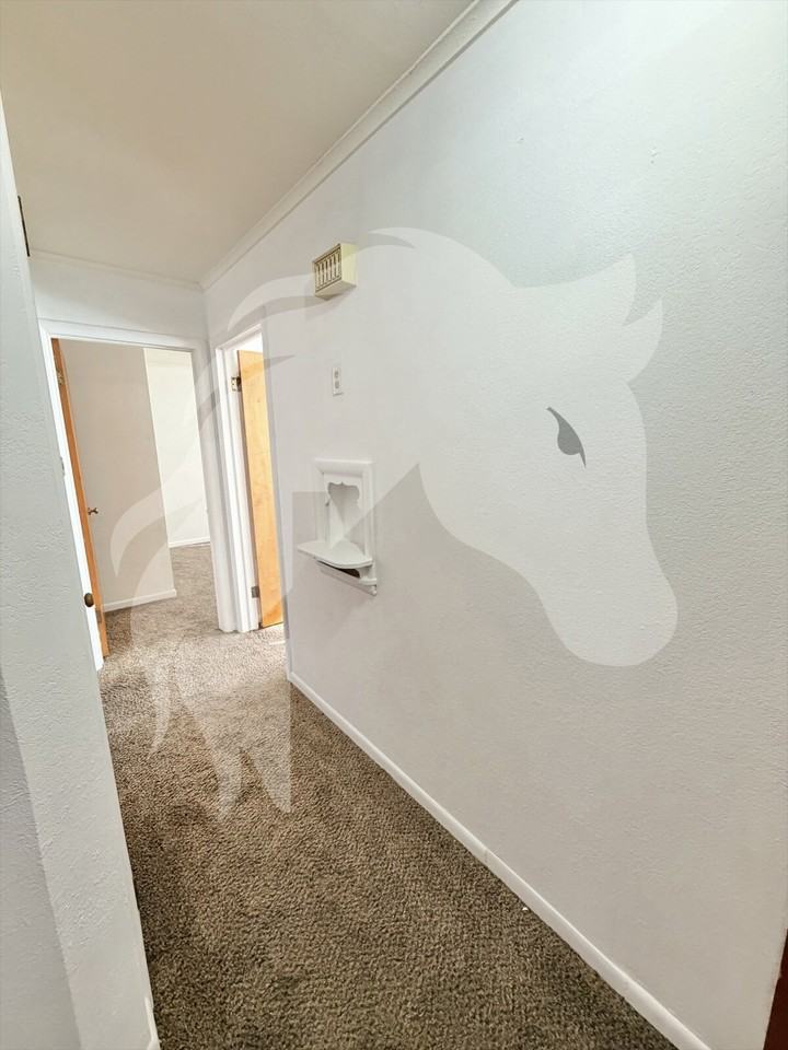 1214 S Washington St - Photo 7 of 15