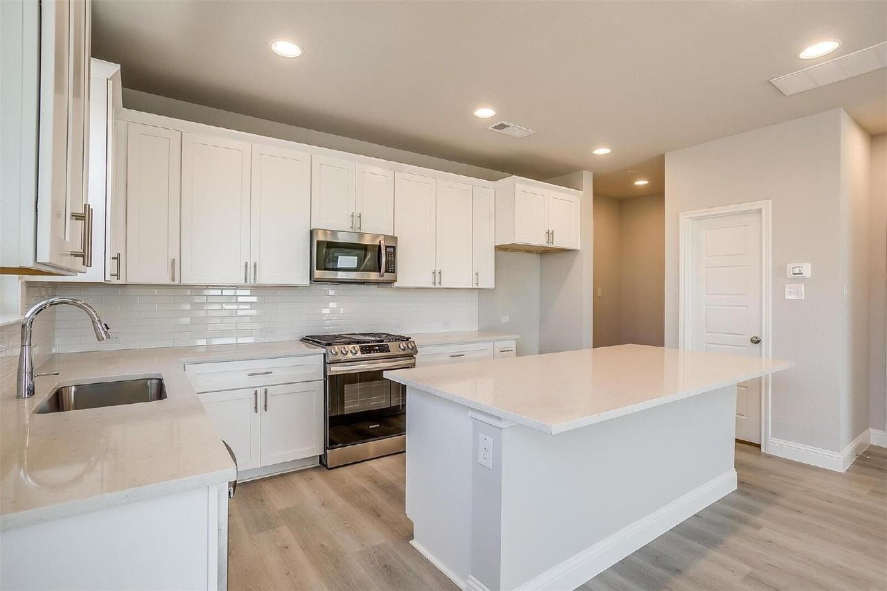 3436 Vista Highlands Ln - Photo 3 of 23