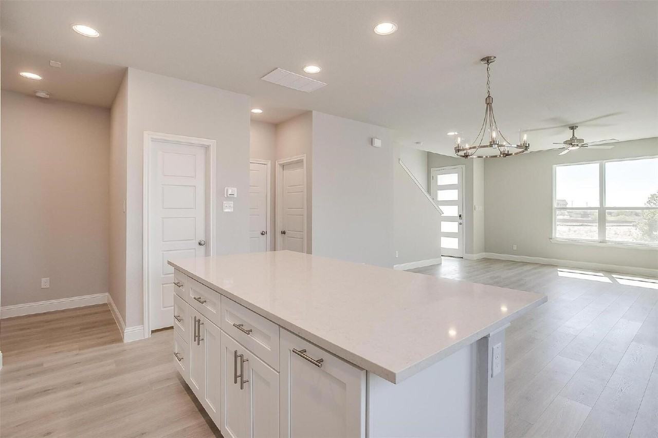 3436 Vista Highlands Ln - Photo 4 of 23