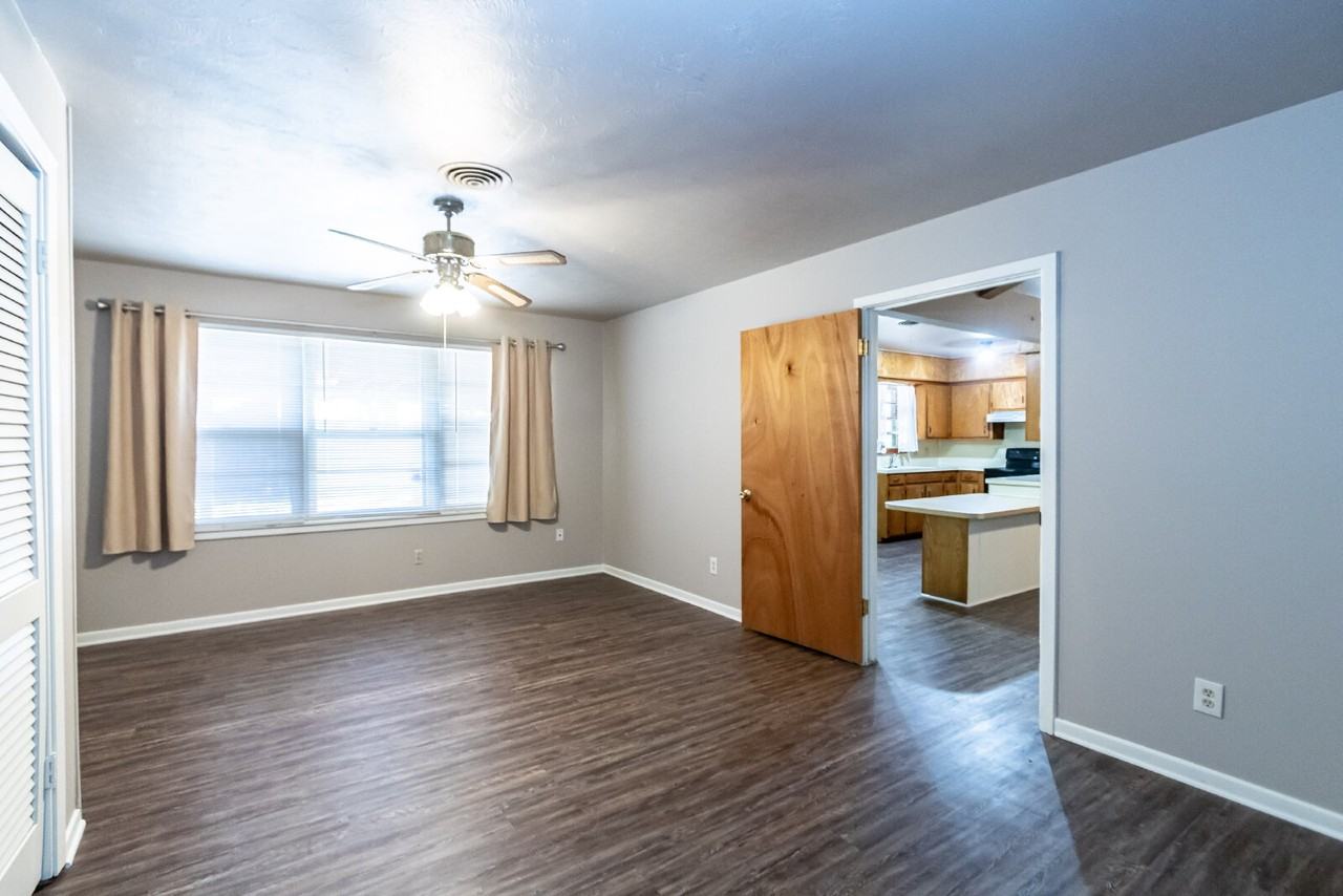 4701 45th St - Photo 7 of 14