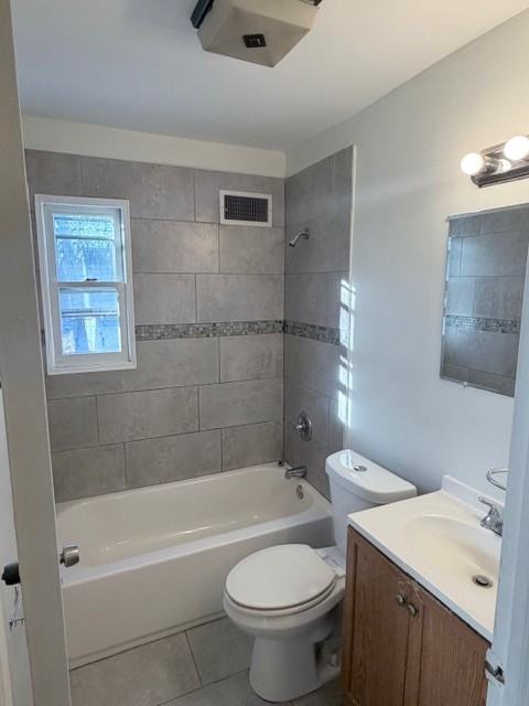 75 1/5 Hanford St #1 - Photo 4 of 9