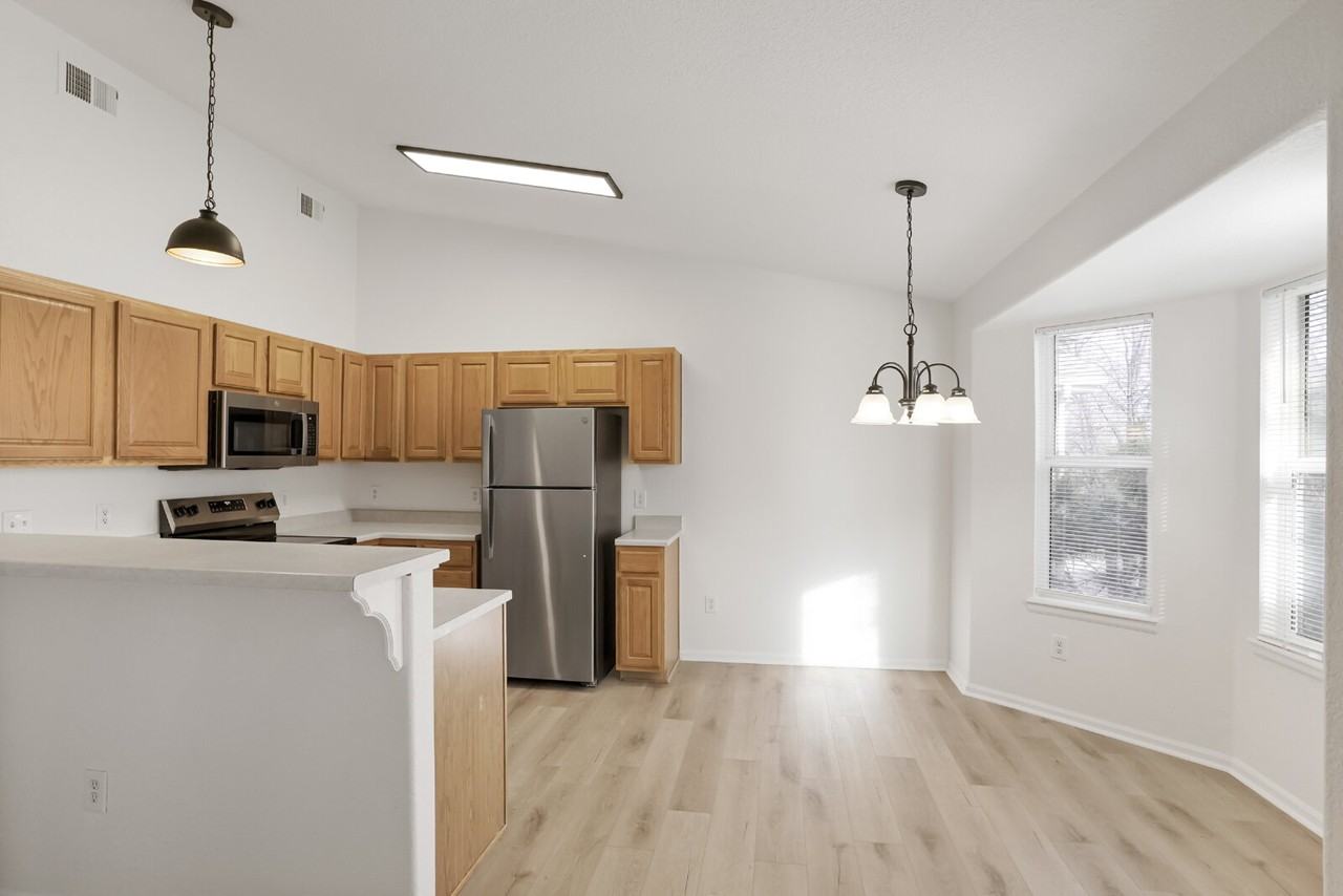 11620 W 62nd Pl #203 - Photo 5 of 19