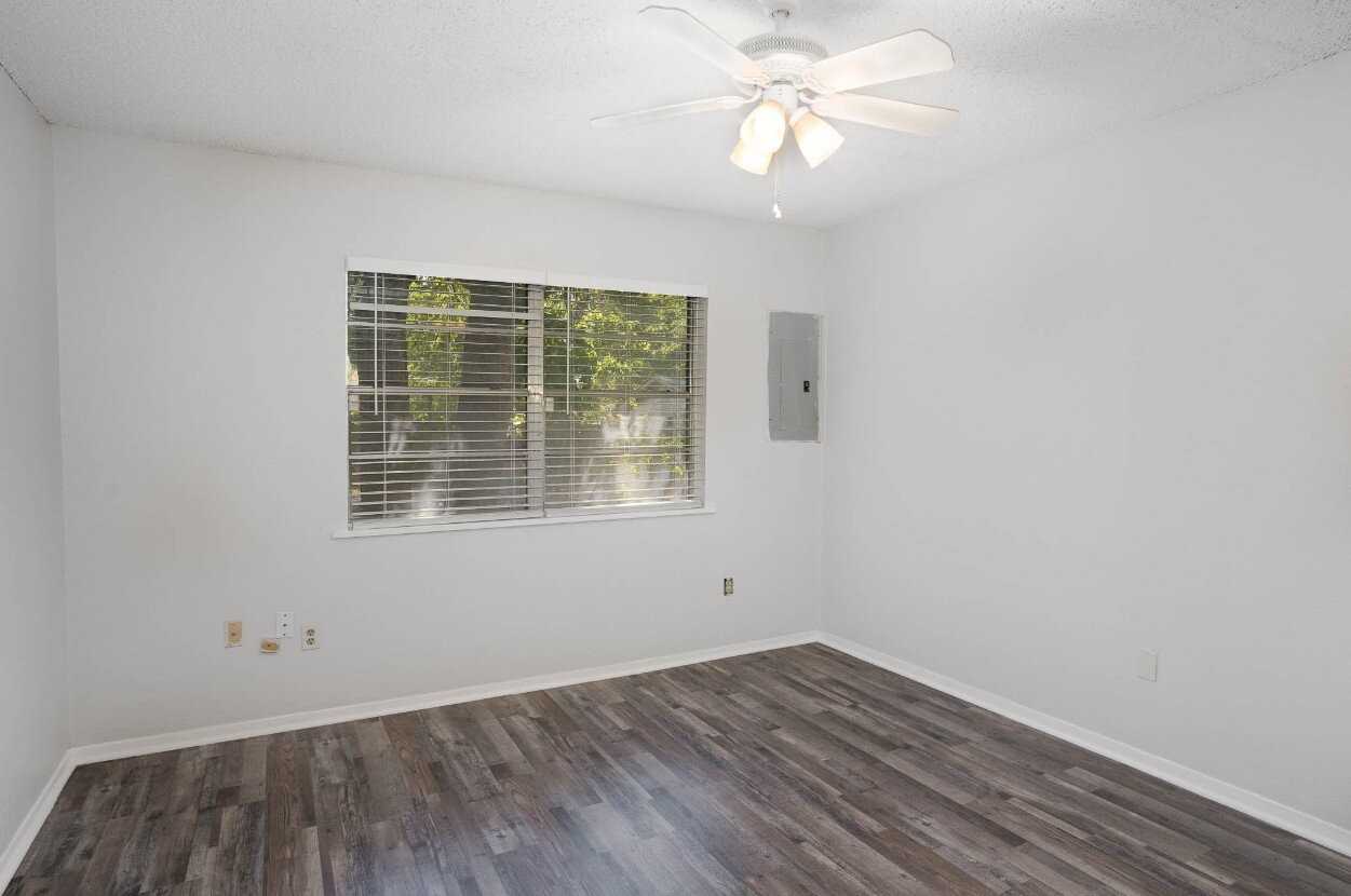 1218 E Baltimore Ave - Photo 6 of 13