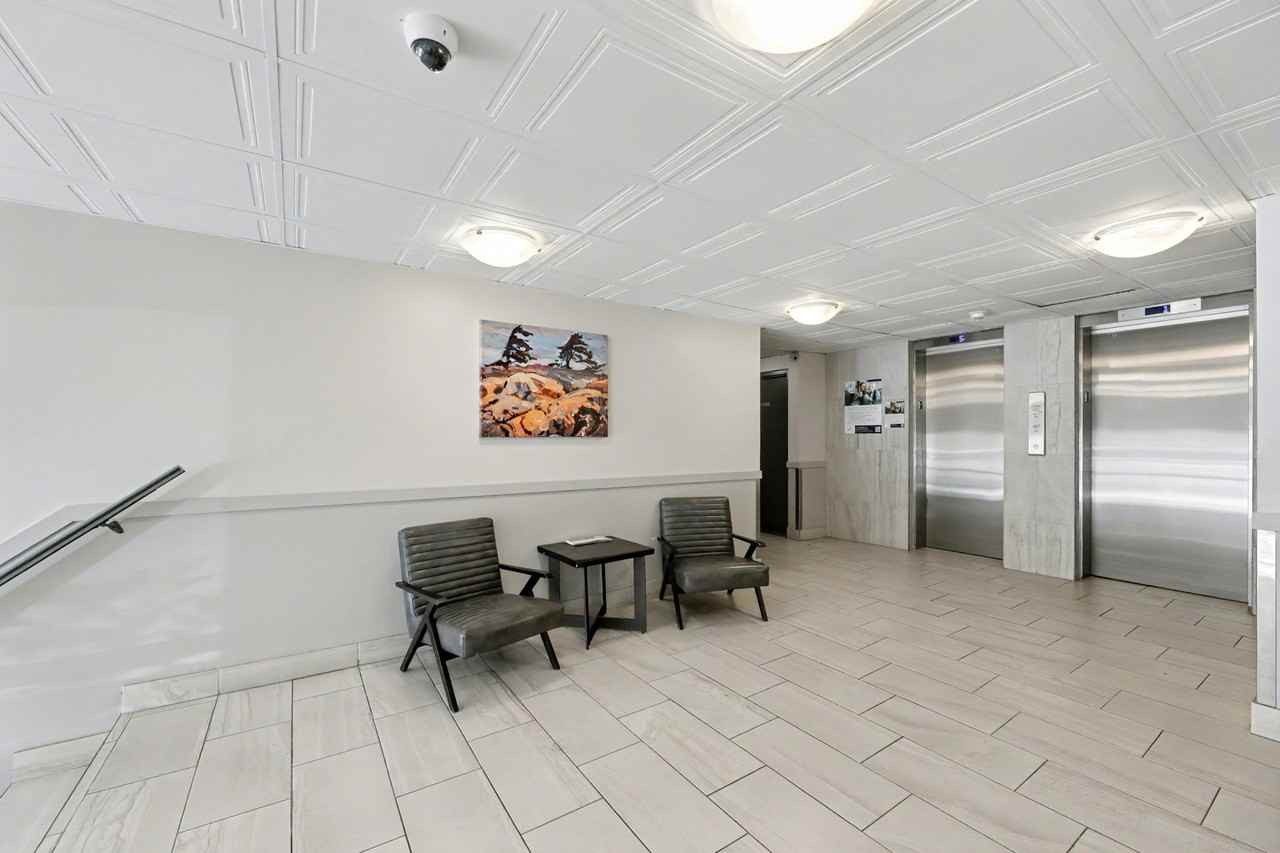 River Ridge Tower Apartments - Photo 3 of 26