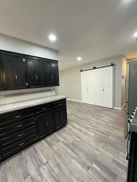 106 Oak Hills Dr - Photo 7 of 31