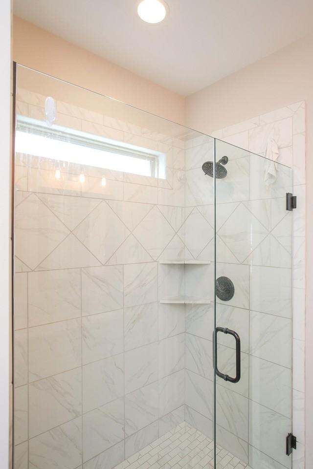 138 Monarchos Dr - Photo 2 of 47