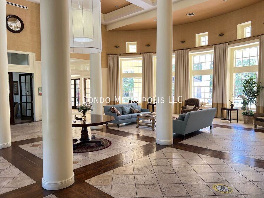 2600 Robert Trent Jones Dr - Photo 3 of 14