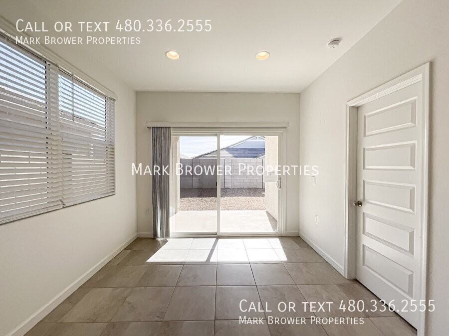 1691 W Spaulding Ave - Photo 6 of 27