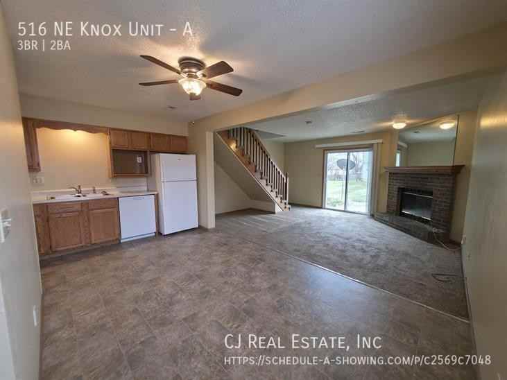 516 516 NE Knox Unit #A - Photo 2 of 11