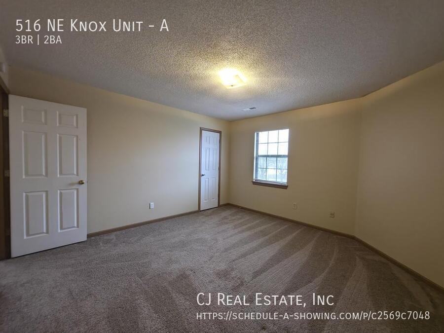 516 516 NE Knox Unit #A - Photo 7 of 11