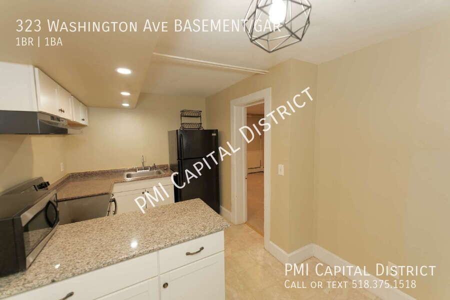 323 Washington Ave Bsmt Gar - Photo 3 of 19