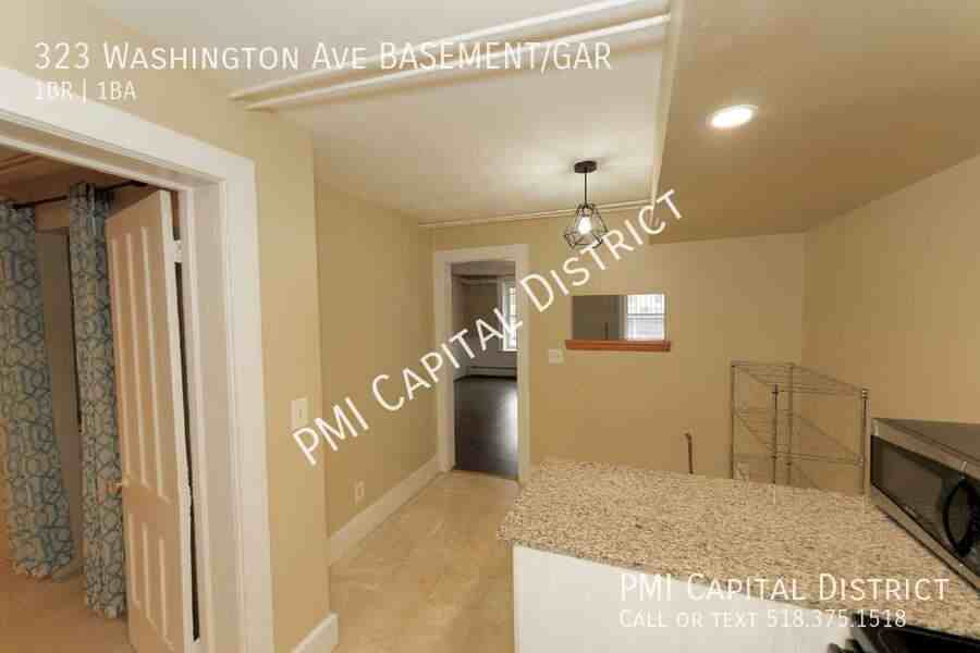 323 Washington Ave Bsmt Gar - Photo 4 of 19