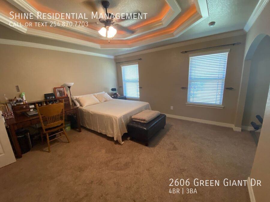 2606 Green Giant Dr - Photo 7 of 15