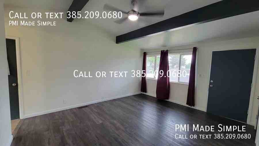 970 W 450 N - Photo 3 of 30