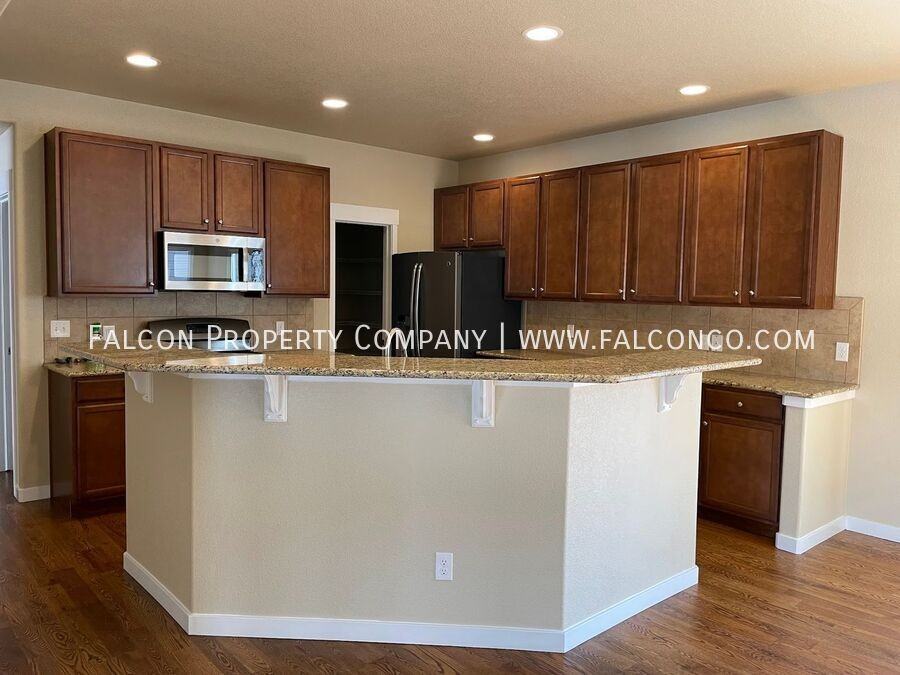 2495 Reed Grass Way - Photo 7 of 30