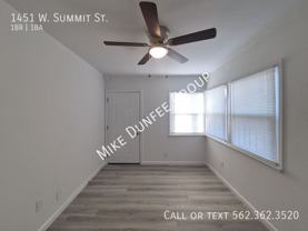 1451 W Summit St - Photo 1 of 1